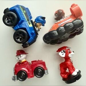 Paw Patrol Vehicle and Figure Set